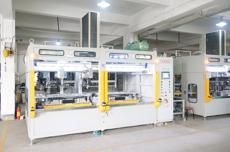 XYZ + Cassette tool change welding equipment